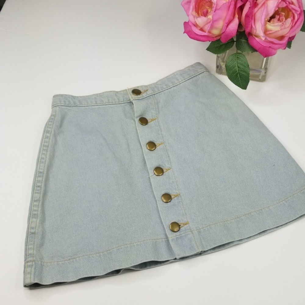 AMERICAN APPAREL ▪︎ Women's Jean Skirt w/ 6 brass buttons, Size XS, EUC